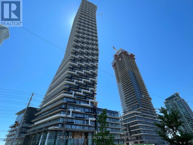 Photo - 448 Burnhamthorpe Rd W Unit 6611