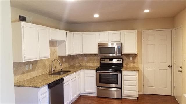 Photo - 504 Scarlet Oak Dr