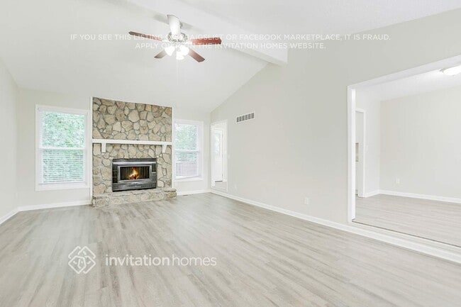 Photo - 164 Kathryn Dr