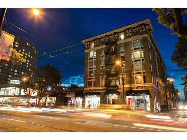 Building Photo - 777 Burrard St Unit 19