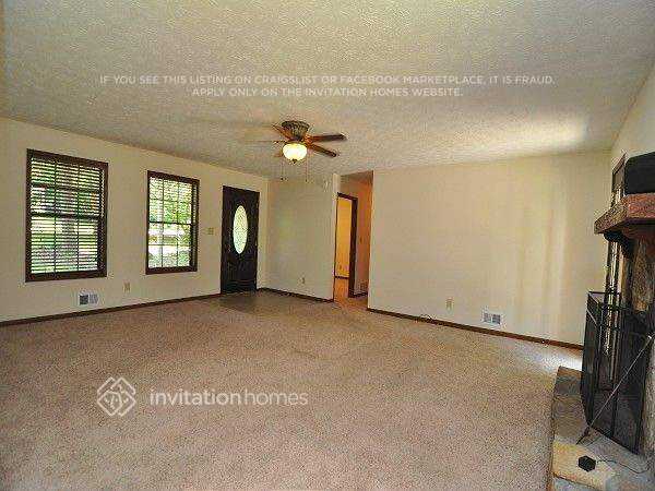 Photo - 3336 Alcazar Dr SW