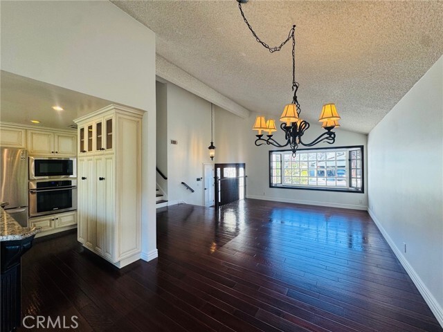 Photo - 6402 Cantiles Ave