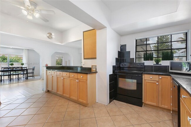 Photo - 1441 S Treasure Dr