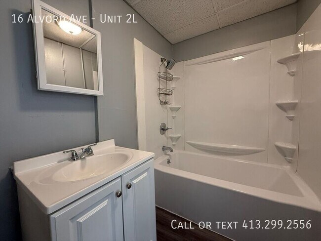 Photo - 16 Alvord Ave Unidad 2L