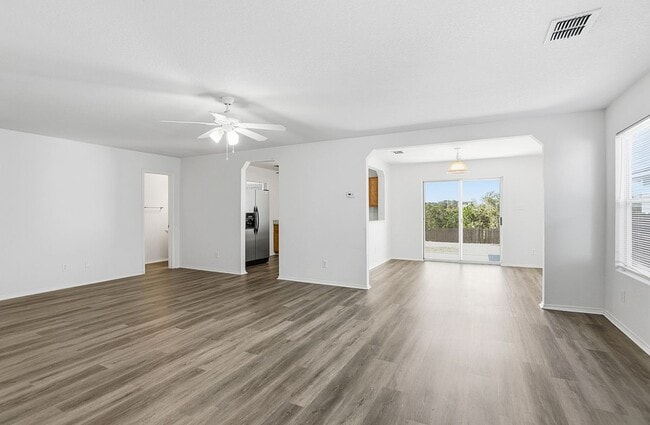 Photo - 23923 Wimberly Oaks