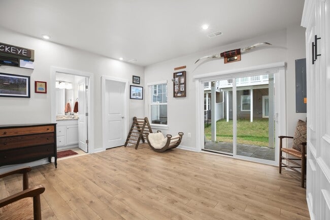 Photo - 1721 Beech Leaf St