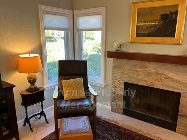 Photo - 1680 N Coast Hwy 101 Unidad #25