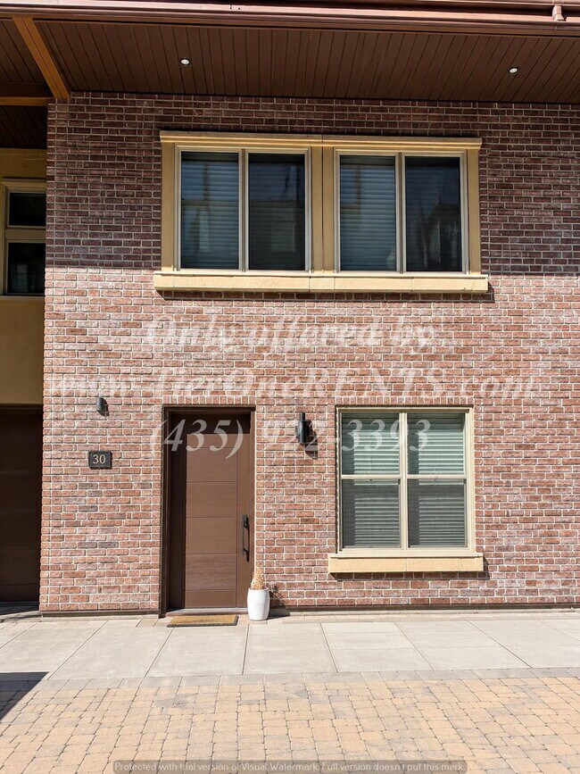 NO DEPOSIT option available for qualified renters!