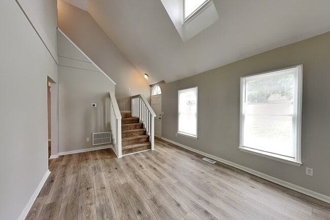 Photo - 7135 Cabe Ln