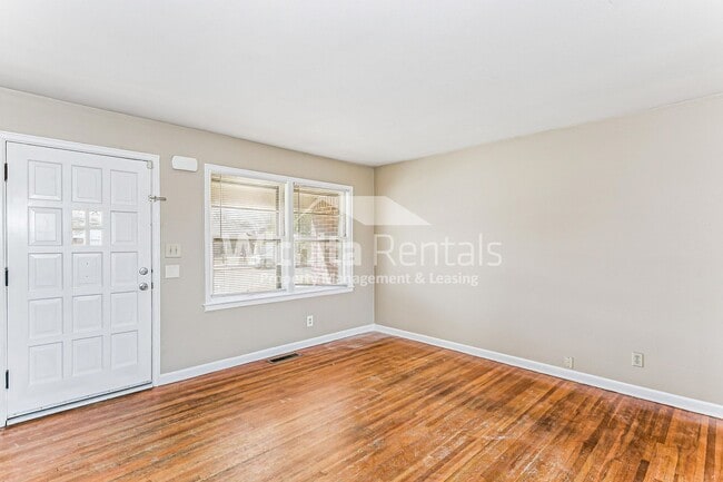 Photo - Move-In ready 2 bed/ 1bath + 1 car garage