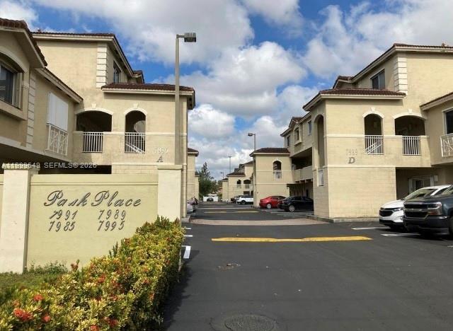 Building Photo - 7985 NW 8th St Unit 105A