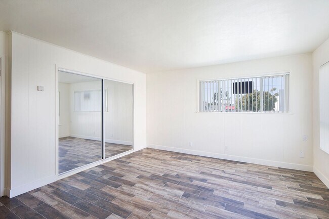 Photo - OPEN HOUSE: 12/13 1-2PM ~ Studio in La Jolla ~ 1 MILE from Beach! Unidad 1A