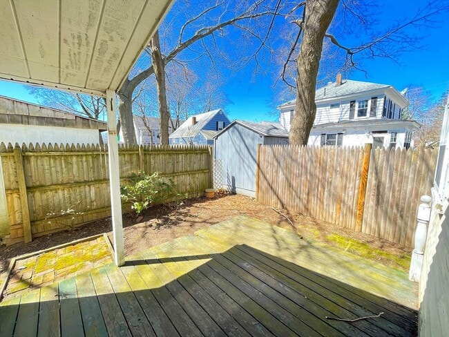 Photo - 51 W Jenness St