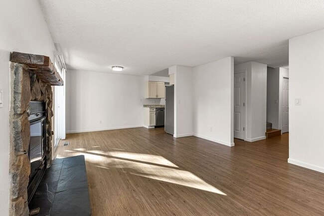 Photo - 14520 NW Hunters Dr