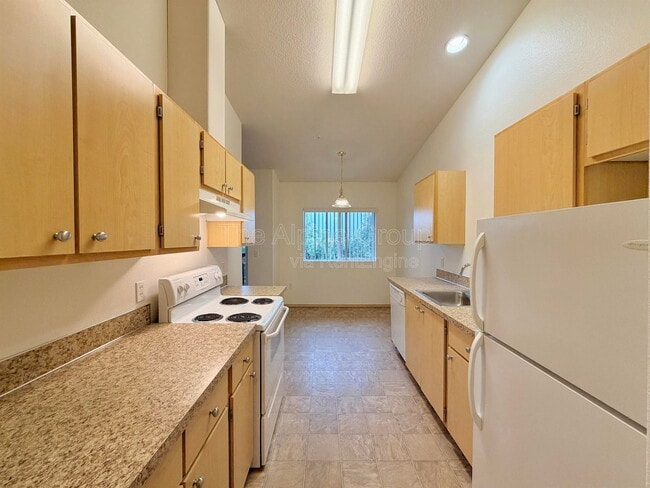 Photo - 10020 SW 125th Ave Unit 308 B