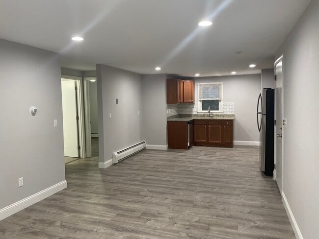 Evergreen Manor Apartments