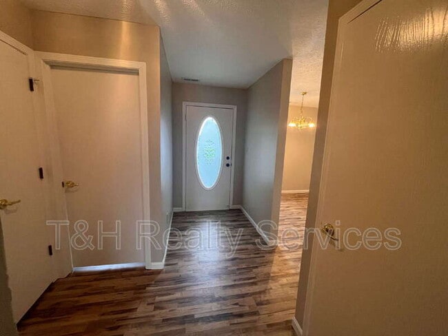 Photo - 4448 Victory Cir