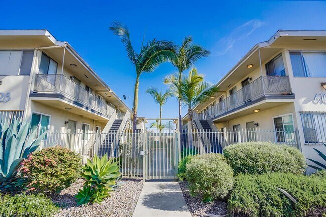 Photo - 6028 West Blvd
