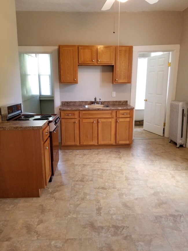 Photo - 24 Ruggles St Unit 4