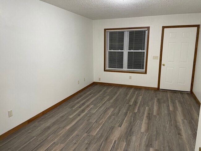 Photo - 986 Allen Rd Unit 986 Allen Road