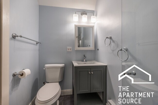 Photo - 1432 W Jonquil Ter Unidad 2