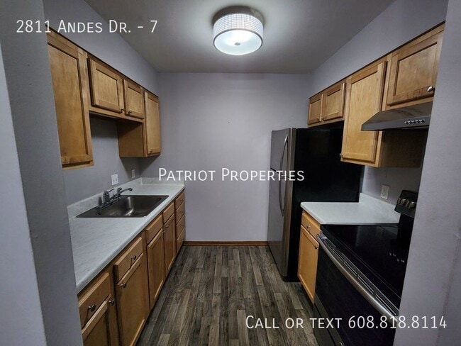 Building Photo - 2811 Andes Dr Unit 7