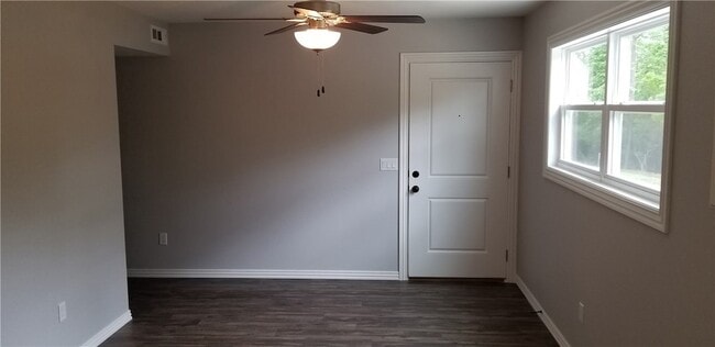 Photo - 662 Taylor St Unit 7