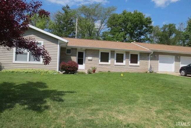 Building Photo - 1820 Ravinia Rd