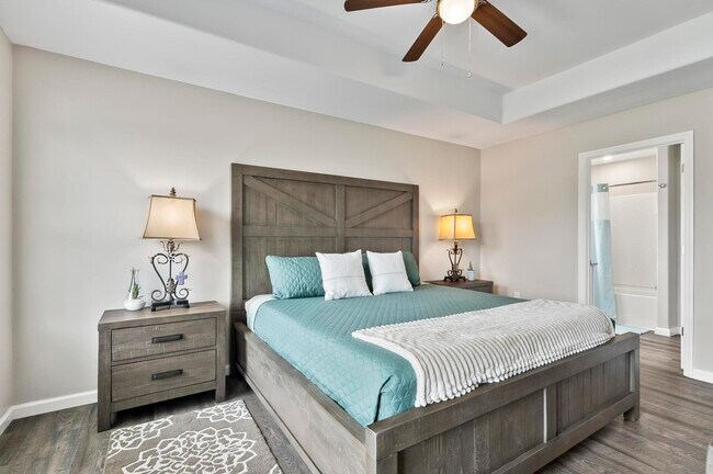 Photo - 48 Felwood Ln House