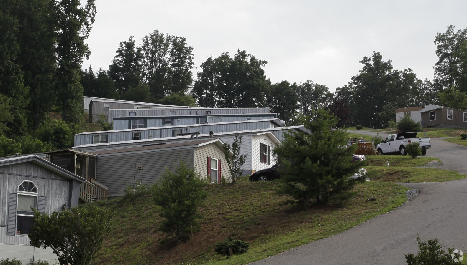 Photo - Grey Eagle Mobile Home Park