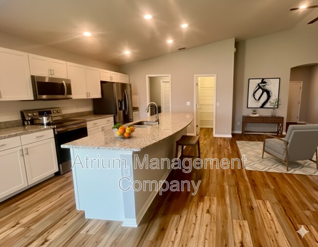 Photo - 5420 Tessin trl