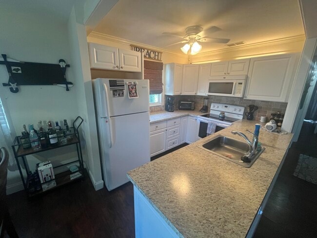 Photo - 132 Monaco Ct Unit C