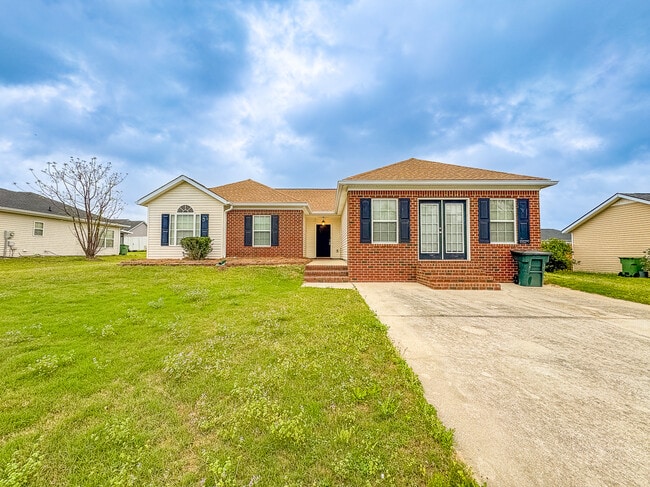 Building Photo - 5021 Scotch Pine Ave