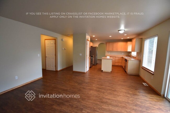 Photo - 6527 32nd Pl NE