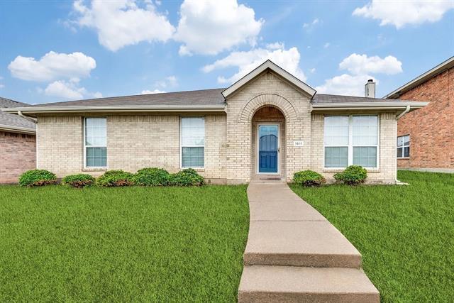 Photo - 1611 Venus Dr E House
