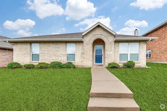 Building Photo - 1611 Venus Dr E Rental