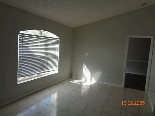 Photo - 2610 Groveland Ave