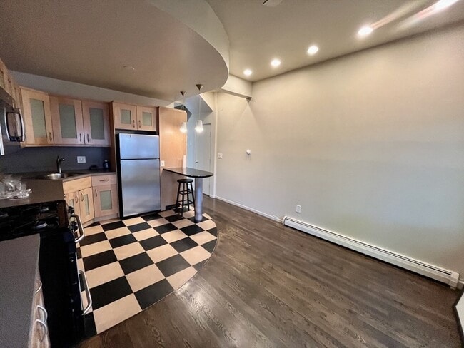 Photo - 44 Gorham St Unit 44