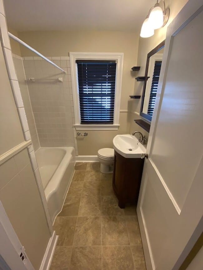 Photo - Cozy & Convenient 2 Bed, 1 Bath Home