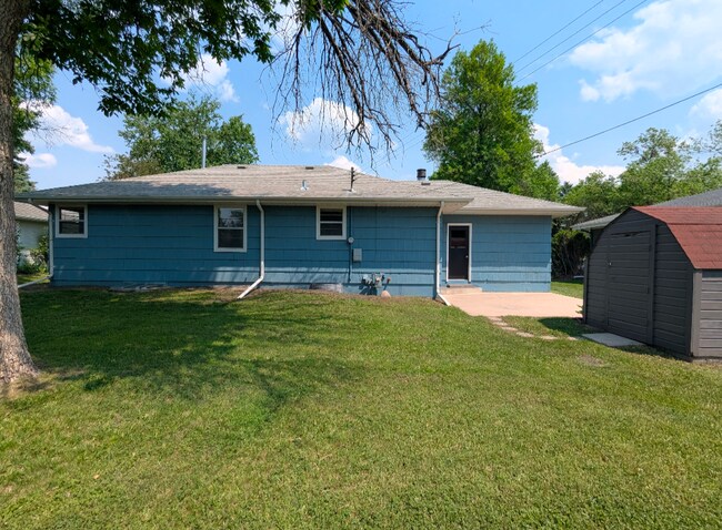 Photo - 1715 N Front St