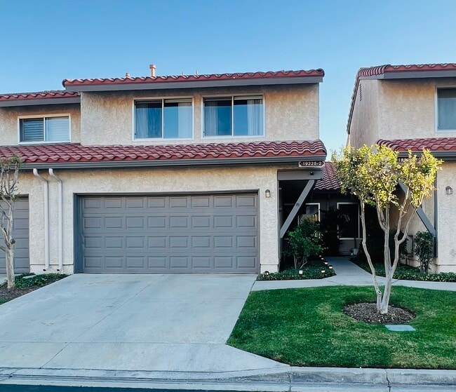 Photo - 19225 Index St