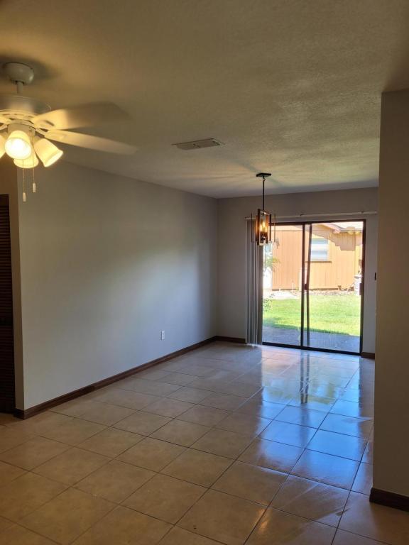 Photo - 2701 NE 10th St Unit 506