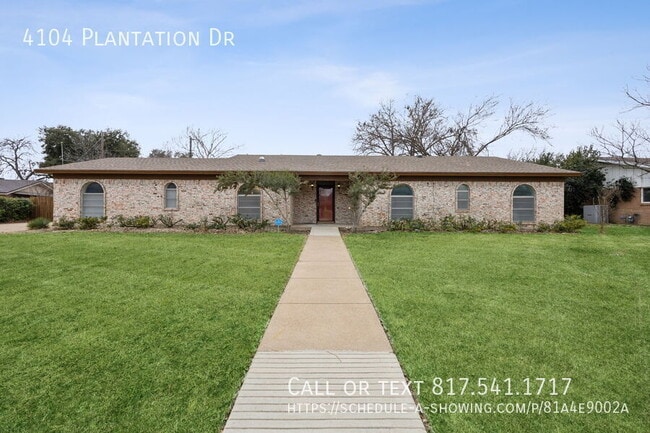 Building Photo - 4104 Plantation Dr Rental