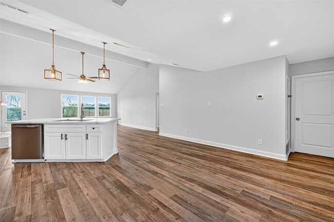 Photo - 1114 Briarmead Dr