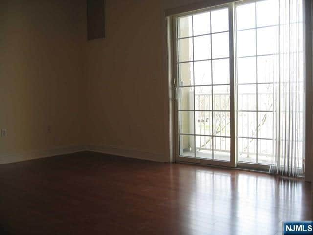 Photo - 2411 Windsor Park Ct