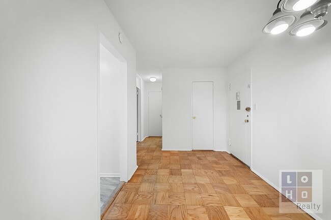 Photo - 268 E Broadway Unit B1905