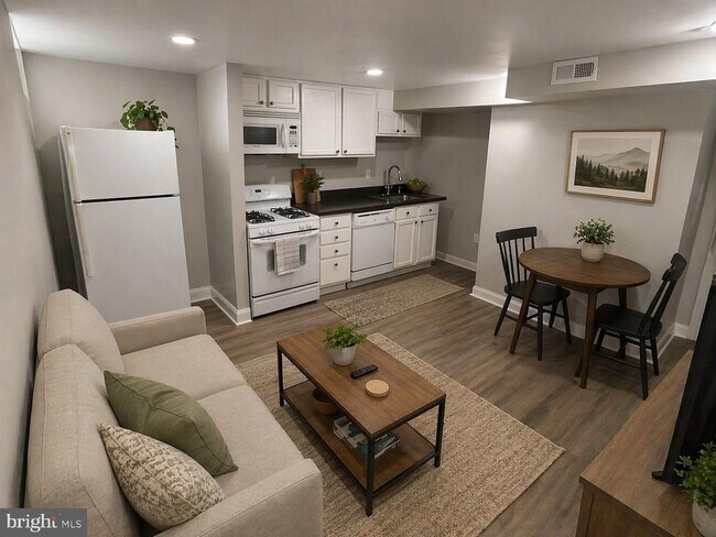 Photo - 5839 Benton Heights Ave Unit 1