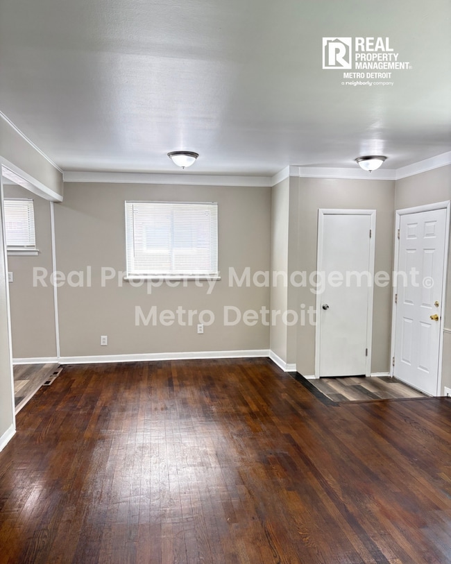 Photo - HARPER WOODS GEM