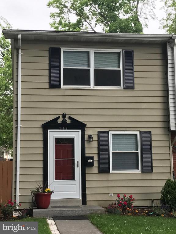 Photo - 119 Cameron St