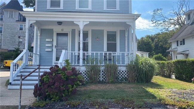 Building Photo - 13 Newton Ave Unit 1 Rental